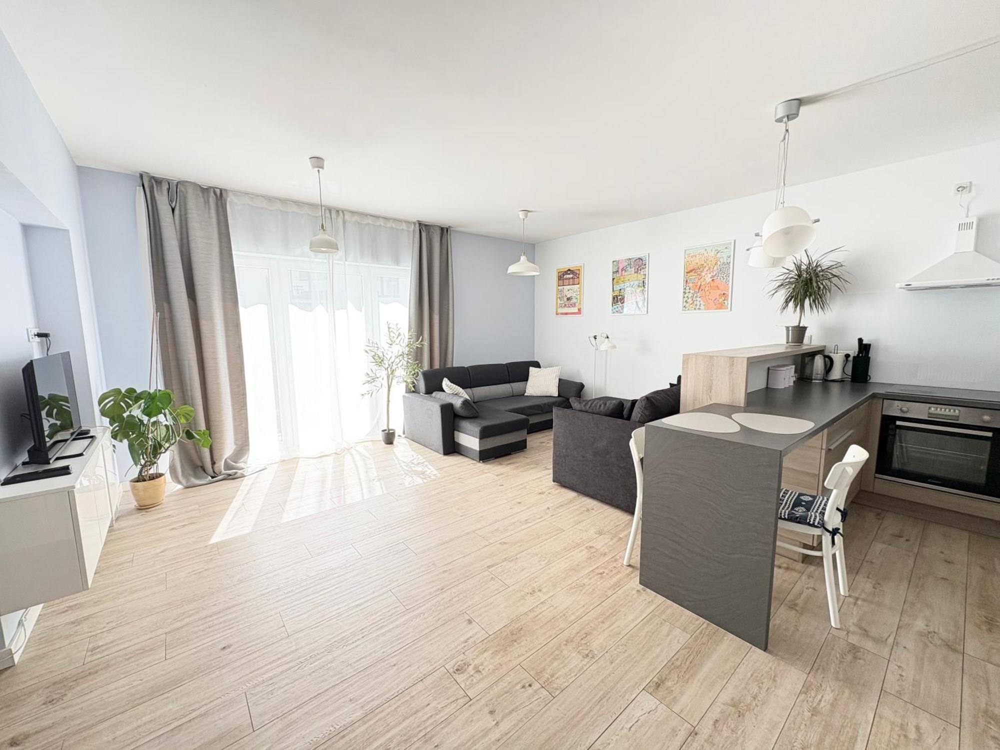 Apartment Kurkowa 14 By The River - 900 Steps To Market Wroclaw